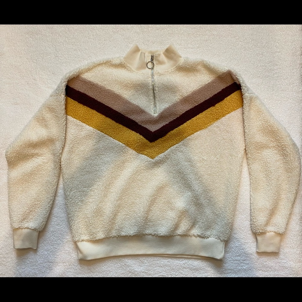 SO 3/4 zip up floofy sweater jacket, size small!!!